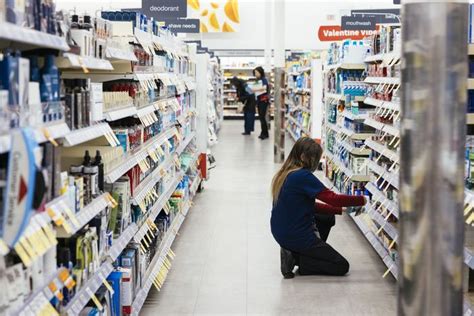 walgreens girl leaked|US Drugstore Giant Walgreens Leaked Users Sensitive Info